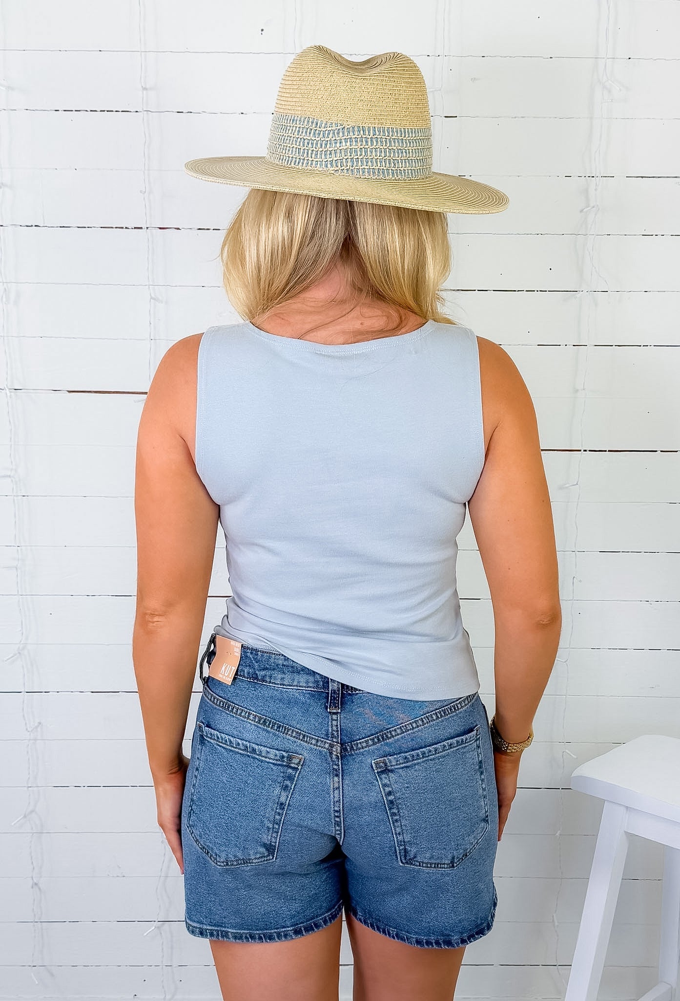 Sidney Light Blue Knit Sleeveless Top Mod Ref