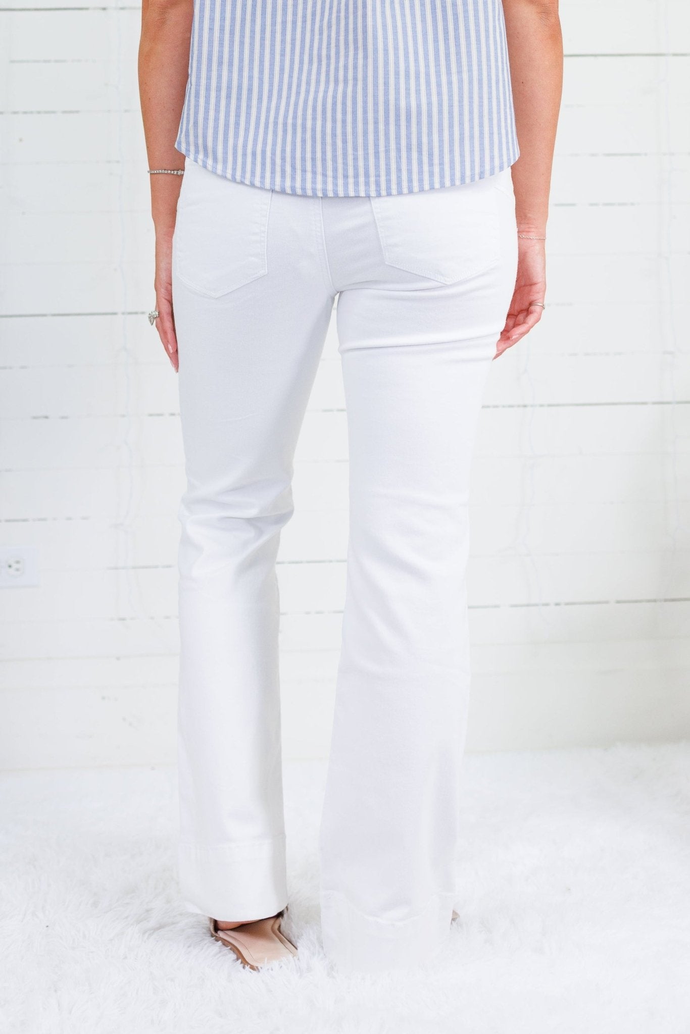 Stella Optic White High Rise Wide Hem Flare Jeans KUT
