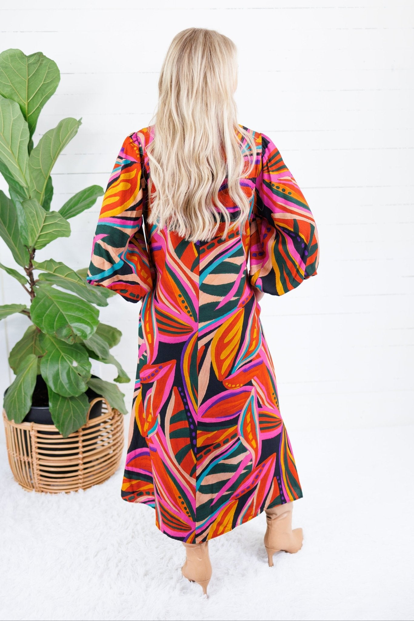Thornton Black Swirl Abstract Maxi Dress Jodifl