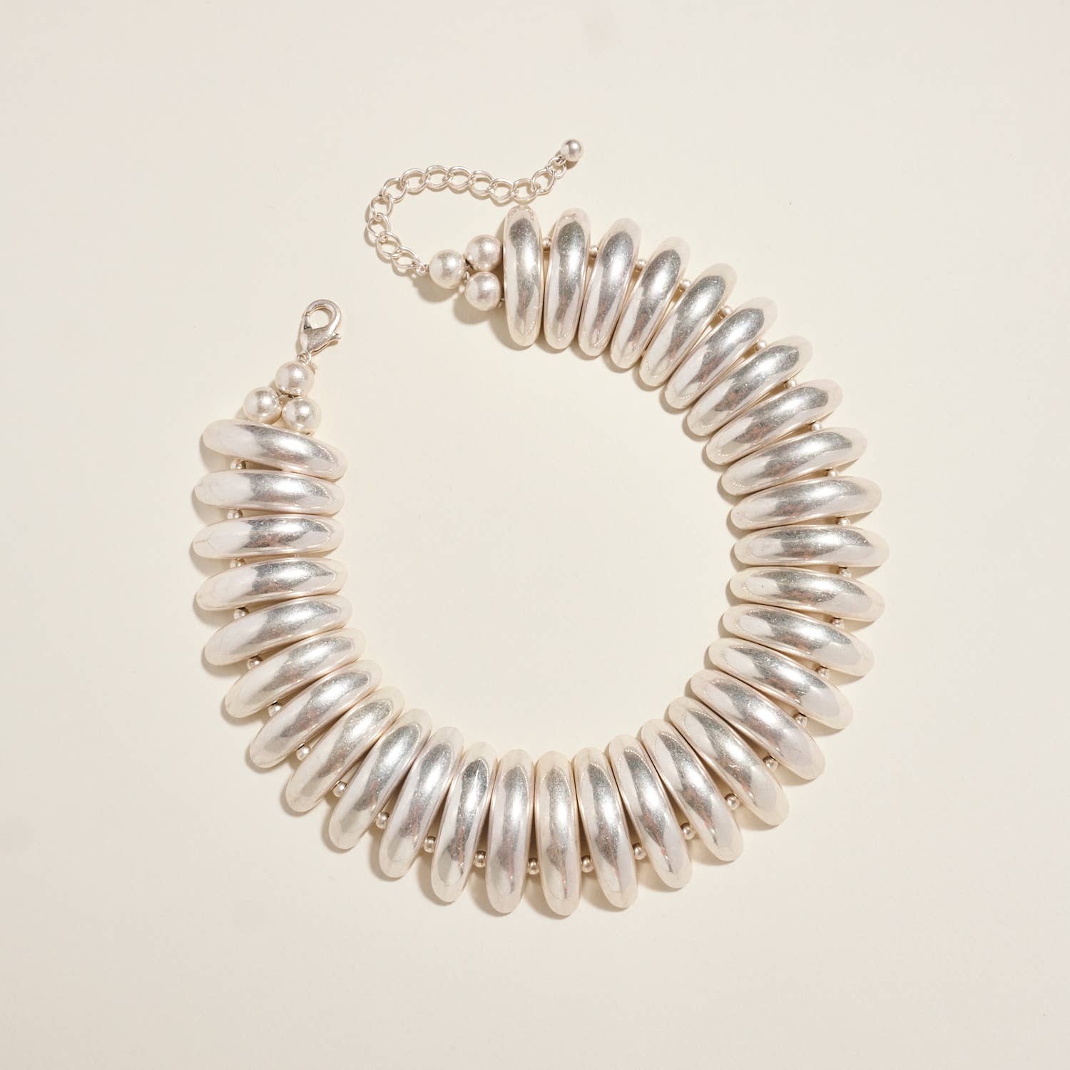 Vintage Brushed Silver Cob Domed Short Necklace - A3 Accessories - Jewelry - Clover + Bee