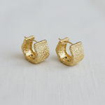 Vintage Hammered Texture C-Hoop Earrings - A3 Accessories - Jewelry - Earrings - Clover + Bee